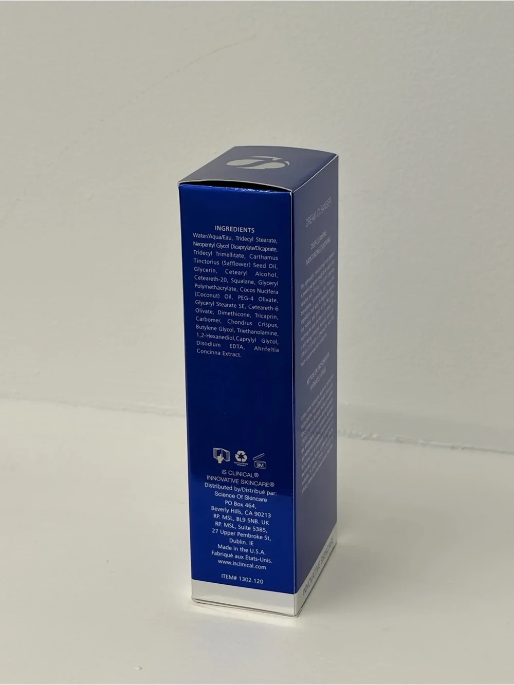 iS CLINICAL Cream Cleanser – Brand New + Sealed! Gentle Facial Cleanser